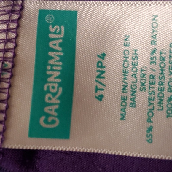 Purple t shirt and skort both 4T - Picture 4 of 5